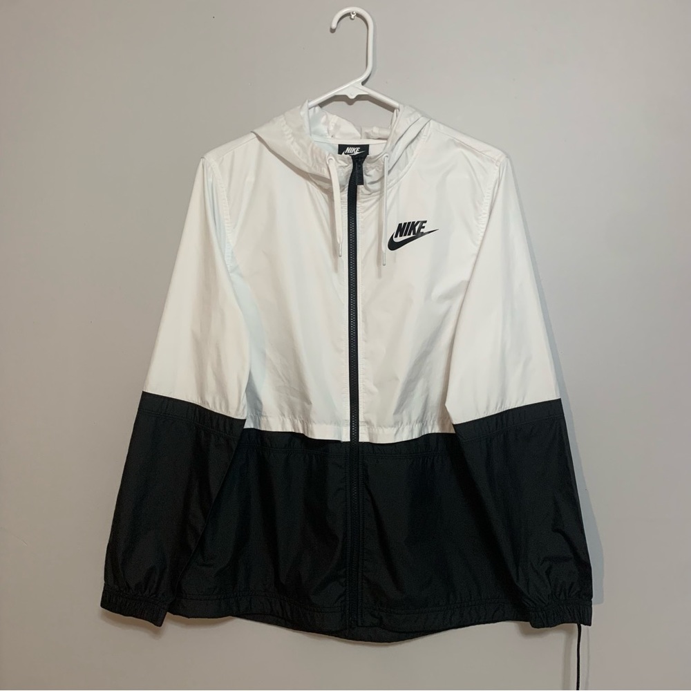Nike Zip Up Waterproof Hooded Windbreaker